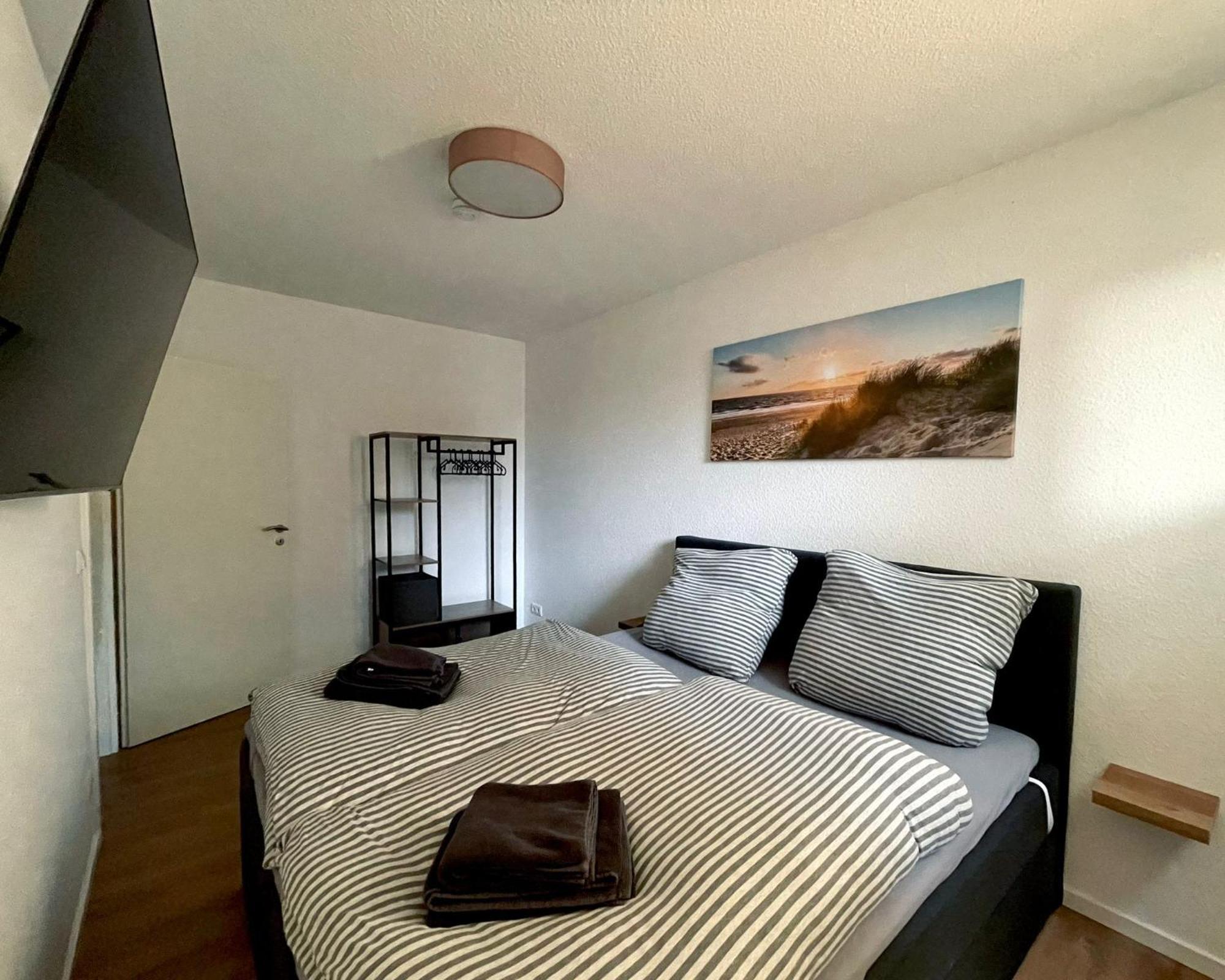 Am Park Apartment *